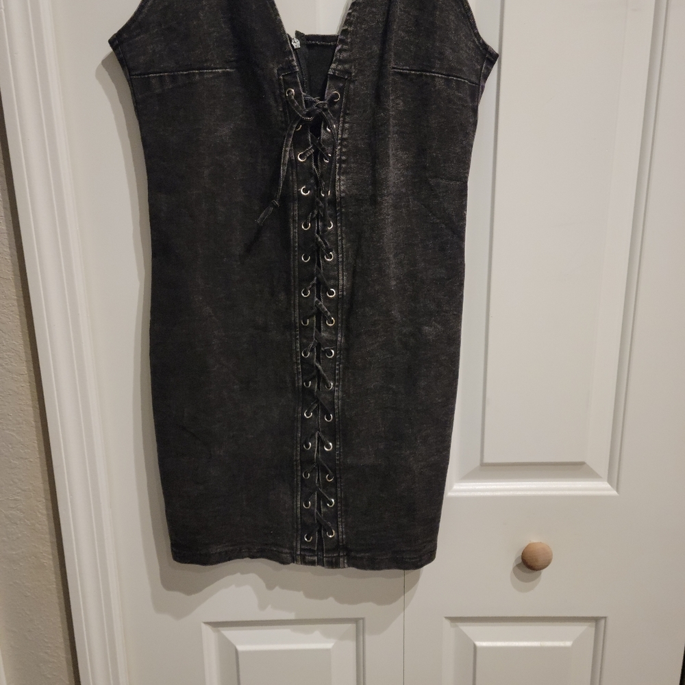 Black soft denim lace up Sun dress. XXL but fits like a Med. Stretchy NWOT